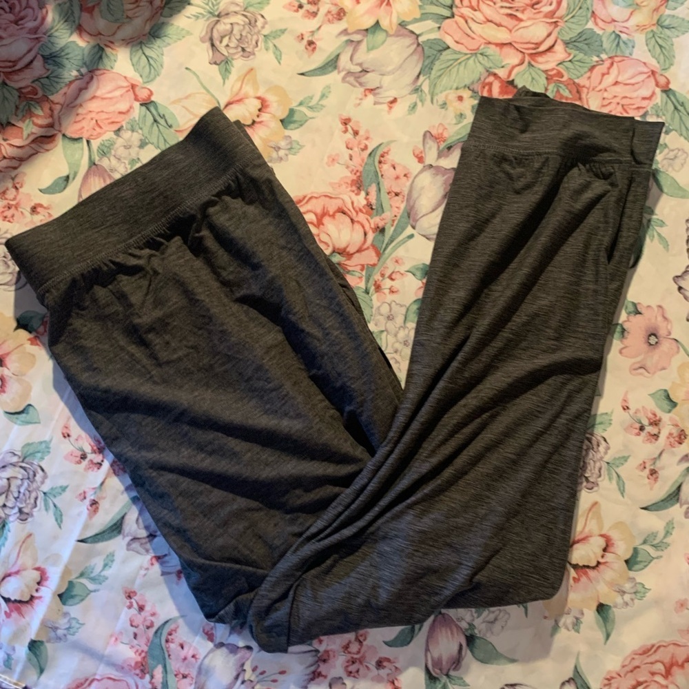 Skechers Women’s Charcoal Joggers Size X-Larfe
